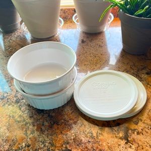 Vintage Set of 2 Corningware White Ramekins With Lids